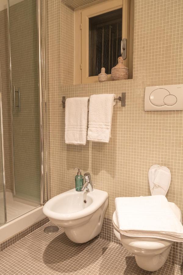 Appartement Casa Cristina In Piazza Farnese Rome
