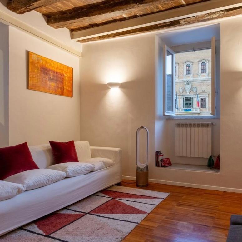 Casa Cristina In Piazza Farnese Appartement *